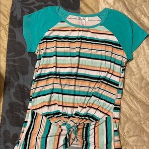 Short sleeve tied front knot shirt